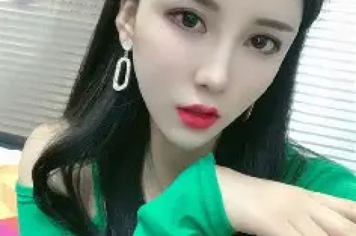 开年第一瓜反转！关晓彤王安宇恋情被曝鹿晗范丞丞紧急声明